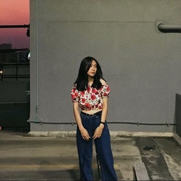 Crop Top - Picture 2 of 2